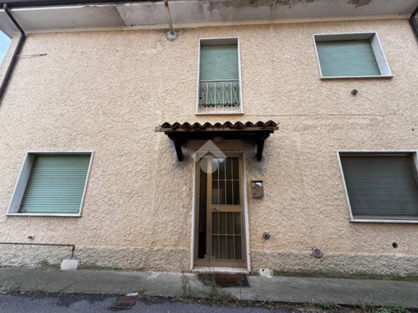 casa indipendente in vendita a Bassano Bresciano