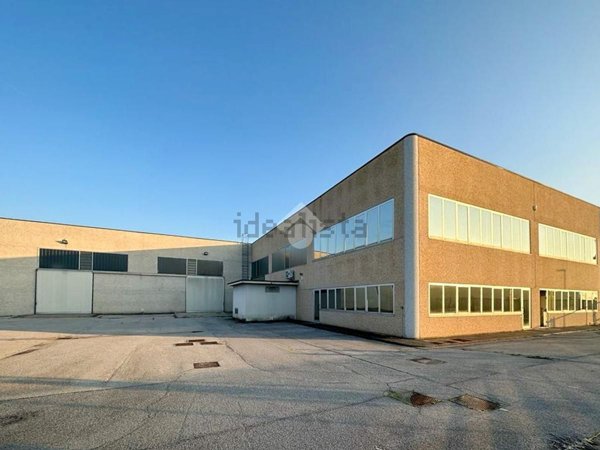 ufficio in vendita a Bassano Bresciano