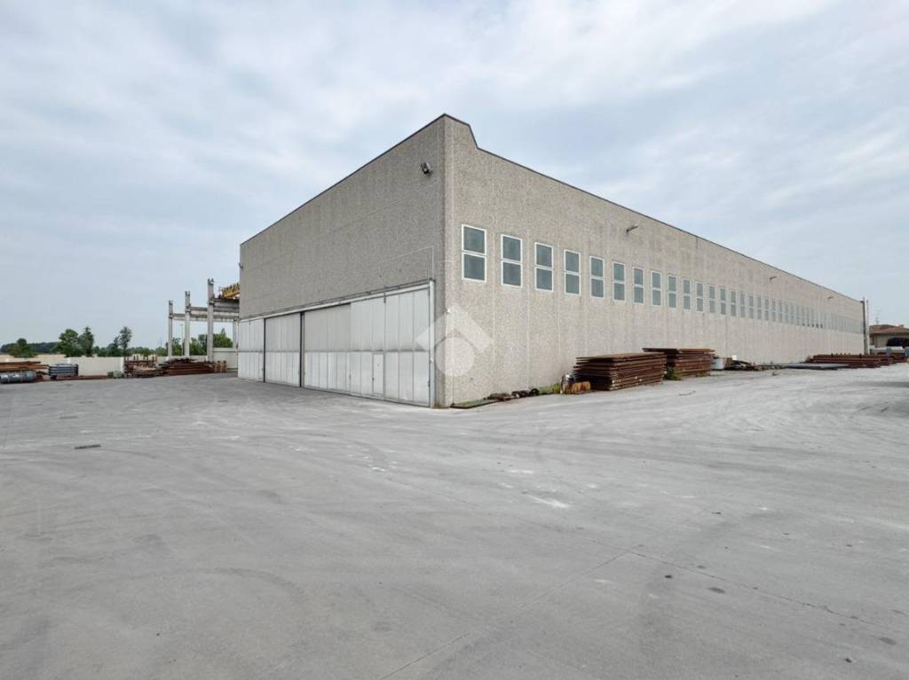 terreno edificabile in vendita a Bassano Bresciano