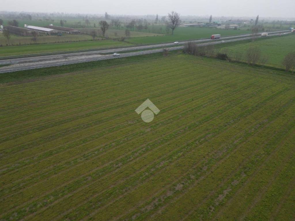 terreno in vendita a Bassano Bresciano