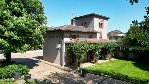 casa indipendente in vendita a Bassano Bresciano