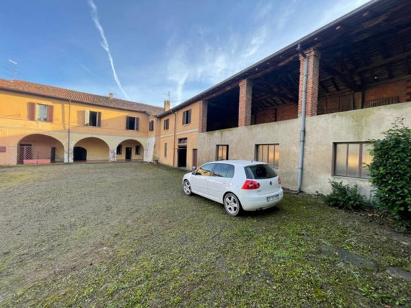 casa indipendente in vendita a Bedizzole in zona Sedesina