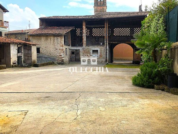 casa indipendente in vendita a Bedizzole in zona Piazza