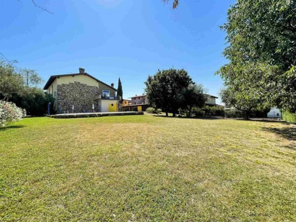casa indipendente in vendita a Bedizzole in zona Piazza