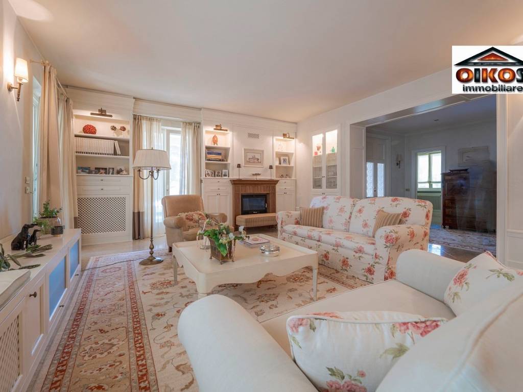 casa indipendente in vendita a Bedizzole in zona Piazza