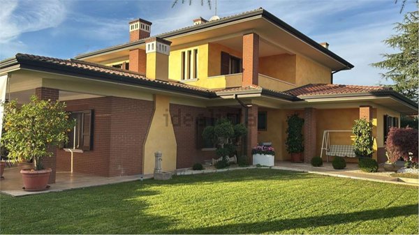 casa indipendente in vendita a Bedizzole