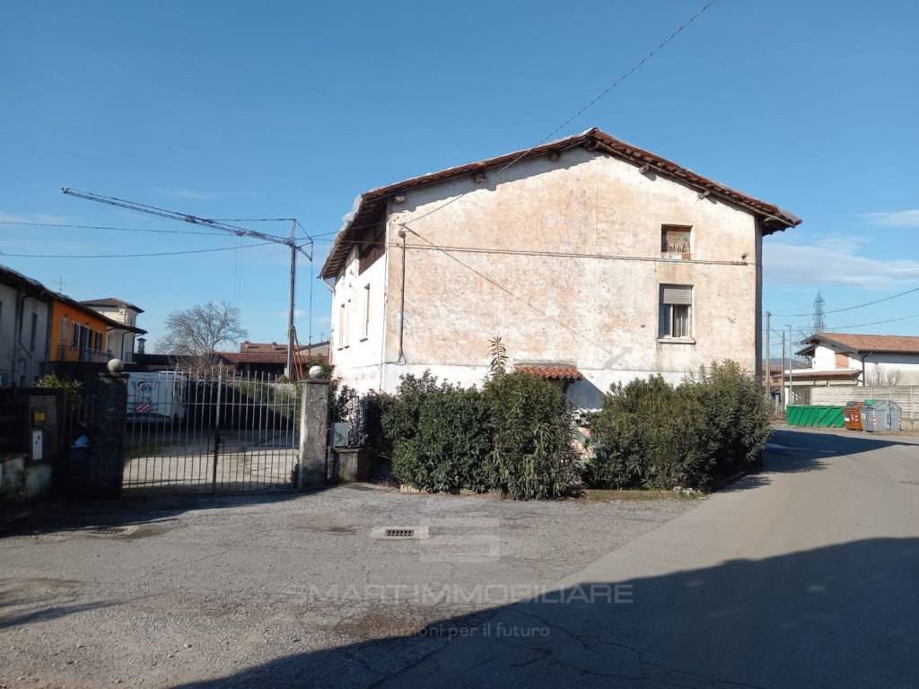 appartamento in vendita a Bedizzole in zona Campagnola