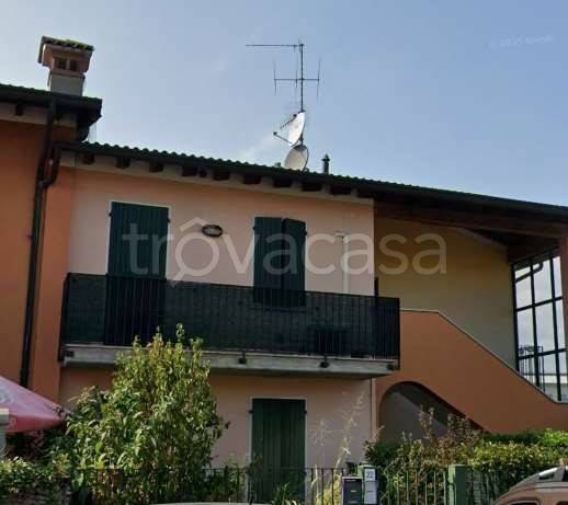 casa indipendente in vendita a Bedizzole in zona Piazza