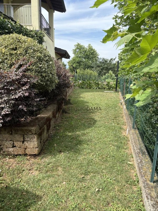 appartamento in vendita a Bedizzole in zona Campagnola