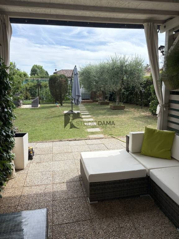 appartamento in vendita a Bedizzole in zona Campagnola