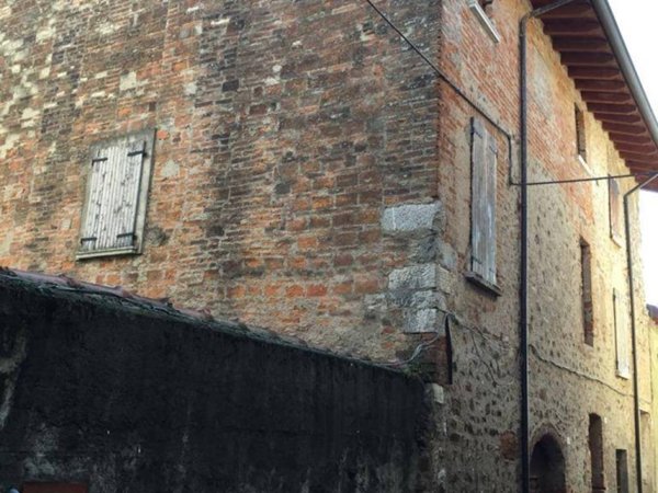 casa indipendente in vendita a Bedizzole in zona Piazza