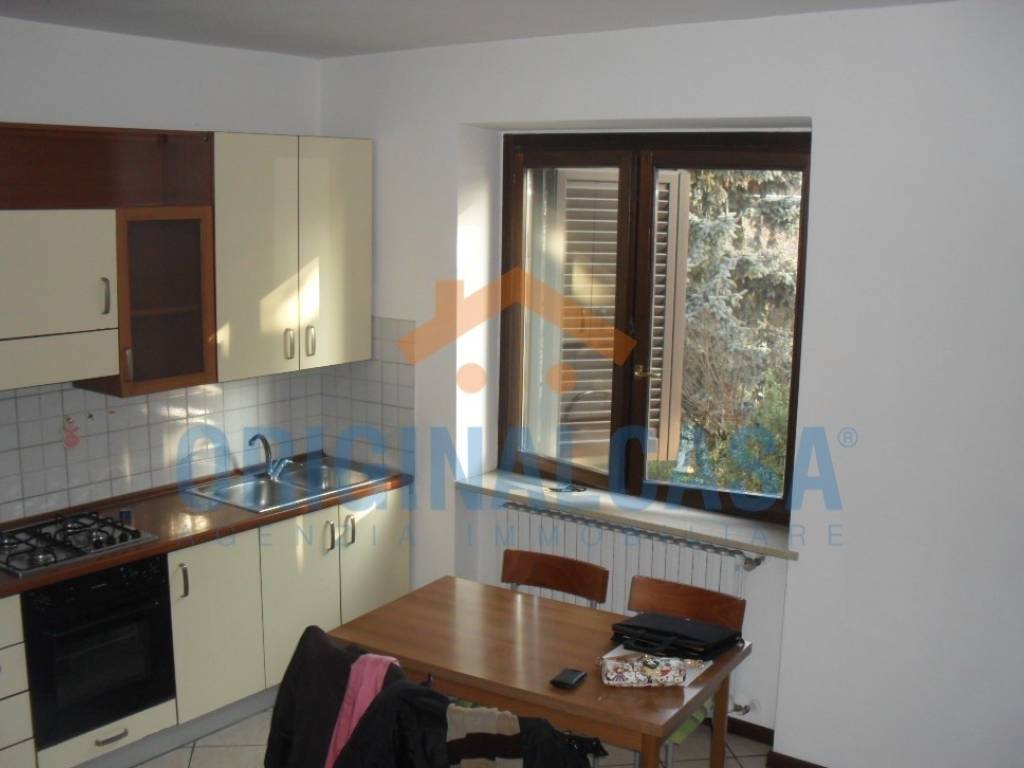 appartamento in vendita a Bedizzole in zona Piazza