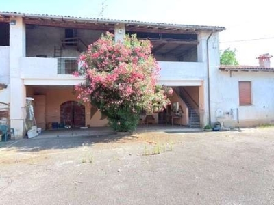 casale in vendita a Bedizzole in zona Bussago