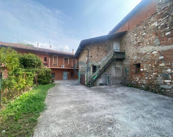 quadrivano in vendita a Bedizzole