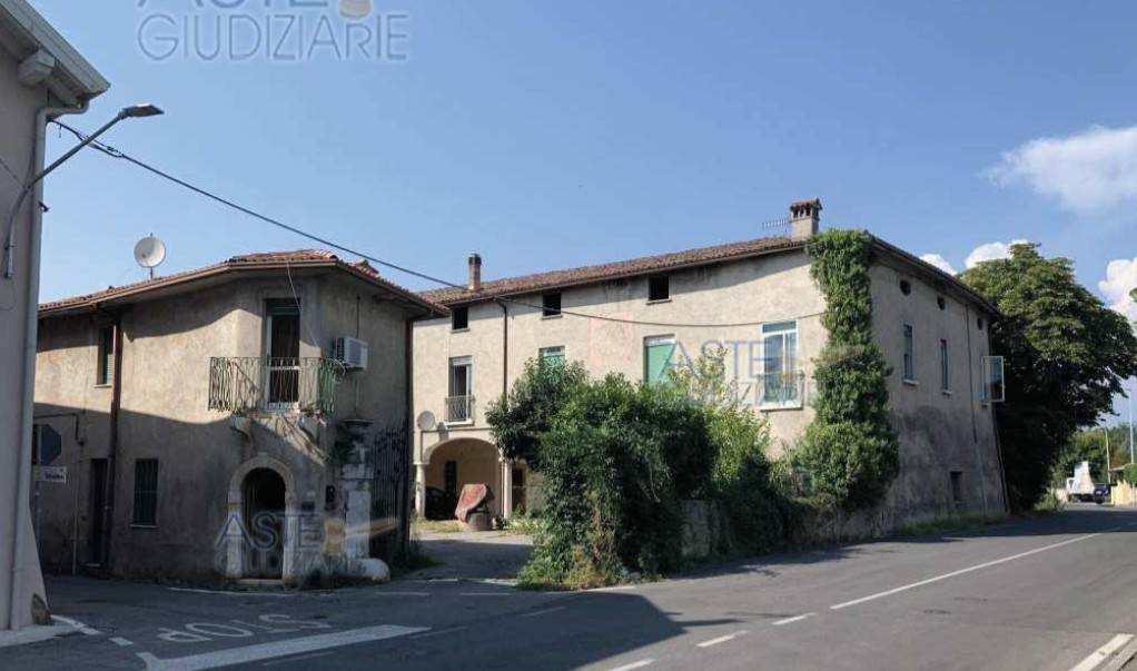 appartamento in vendita a Bedizzole in zona Piazza