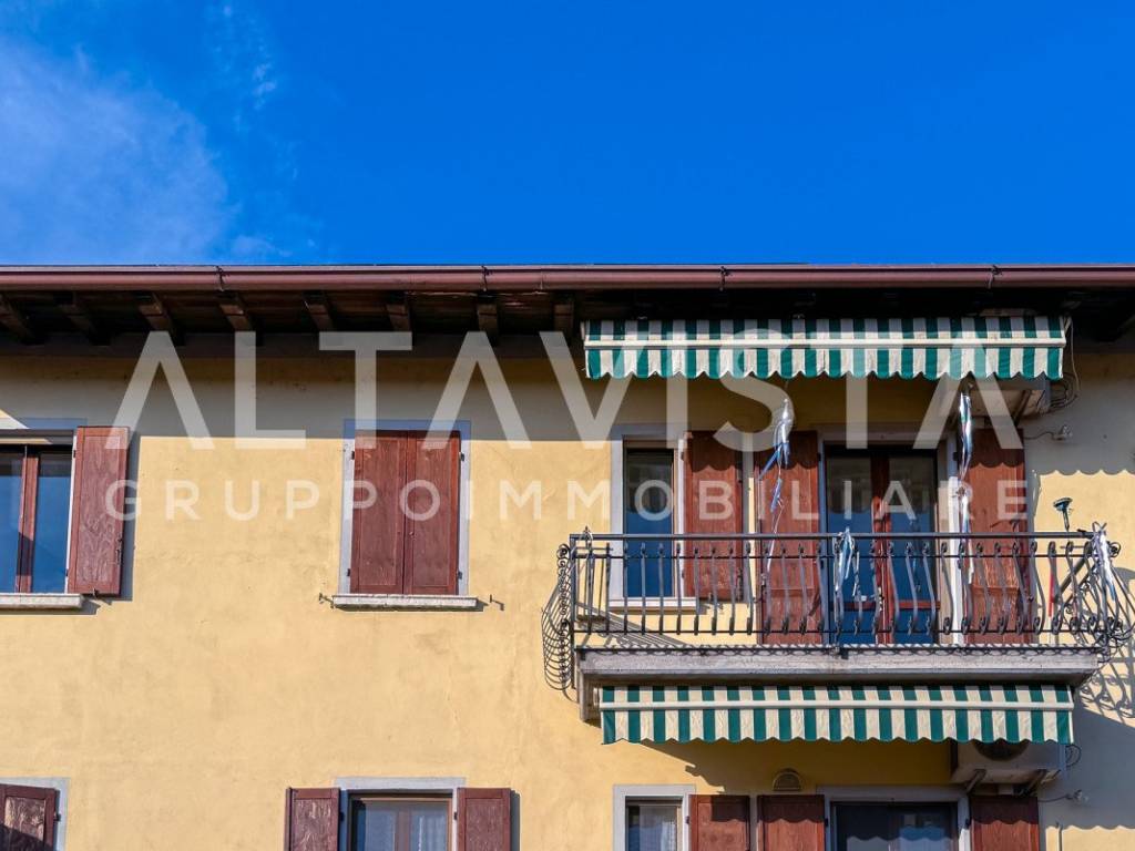 appartamento in vendita a Bedizzole in zona Pontenove