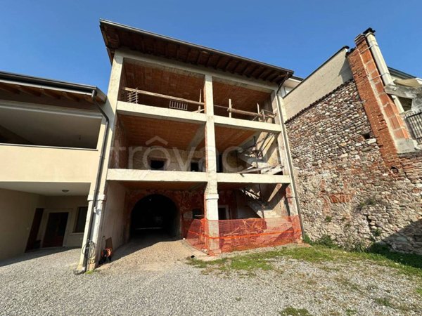 casa indipendente in vendita a Bedizzole in zona Pontenove