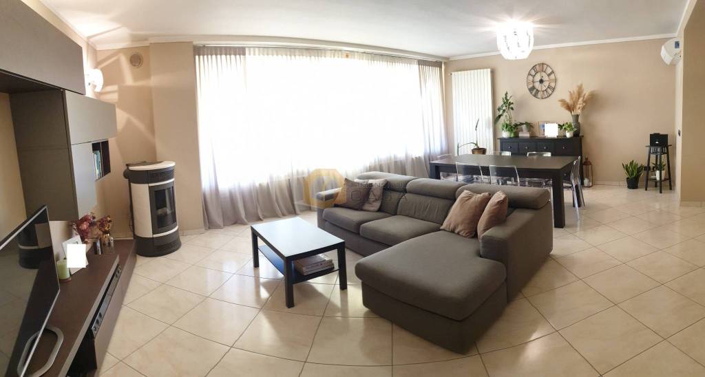 casa indipendente in vendita a Bedizzole in zona Piazza