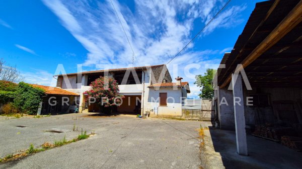 casale in vendita a Bedizzole in zona Bussago