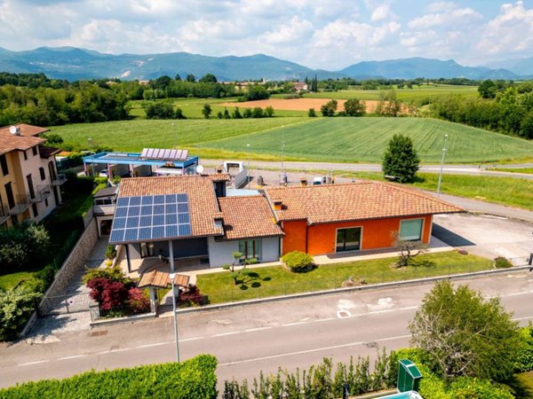 casa indipendente in vendita a Bedizzole