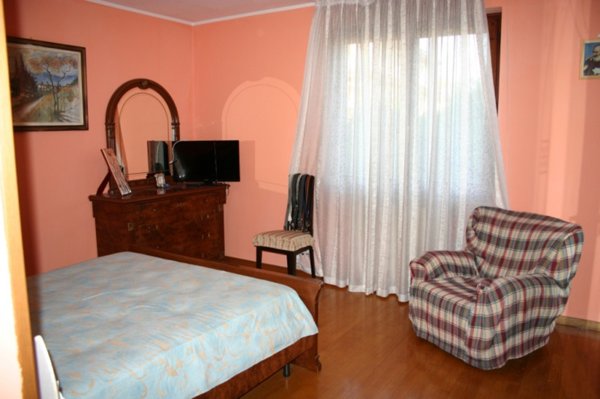 casa indipendente in vendita a Bedizzole in zona Piazza