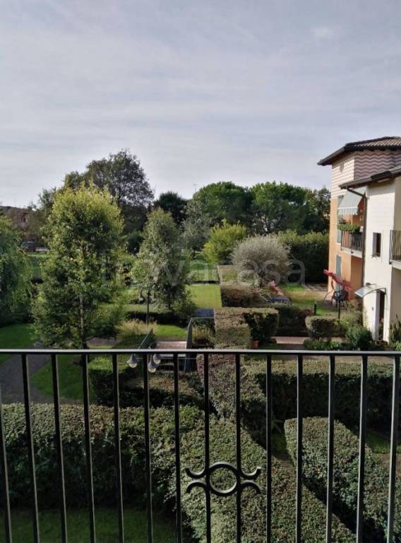 appartamento in vendita a Bedizzole in zona Piazza