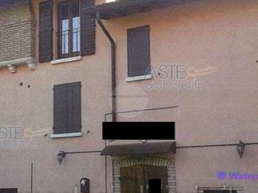 casa indipendente in vendita a Bedizzole in zona Piazza