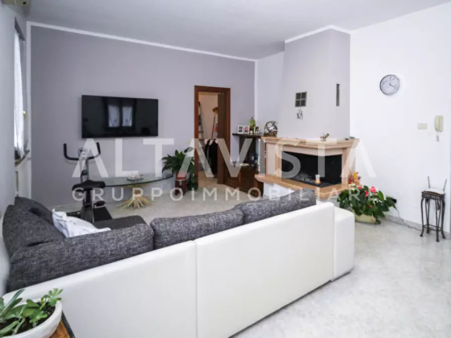 appartamento in vendita a Bedizzole in zona Piazza