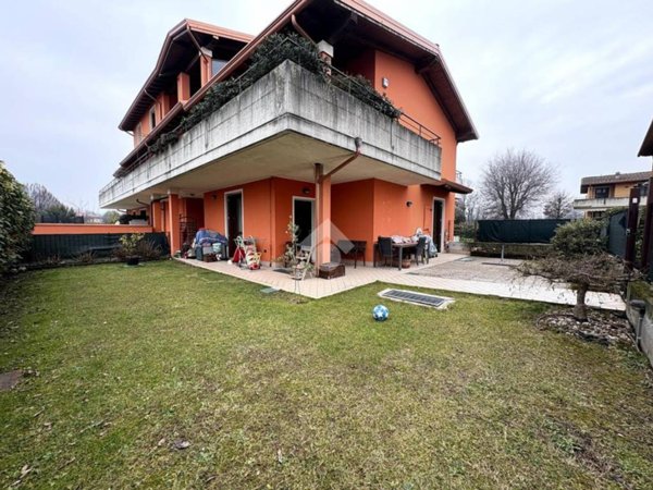 appartamento in vendita a Bedizzole in zona Campagnola