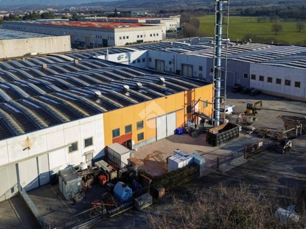 locale commerciale in vendita a Bedizzole