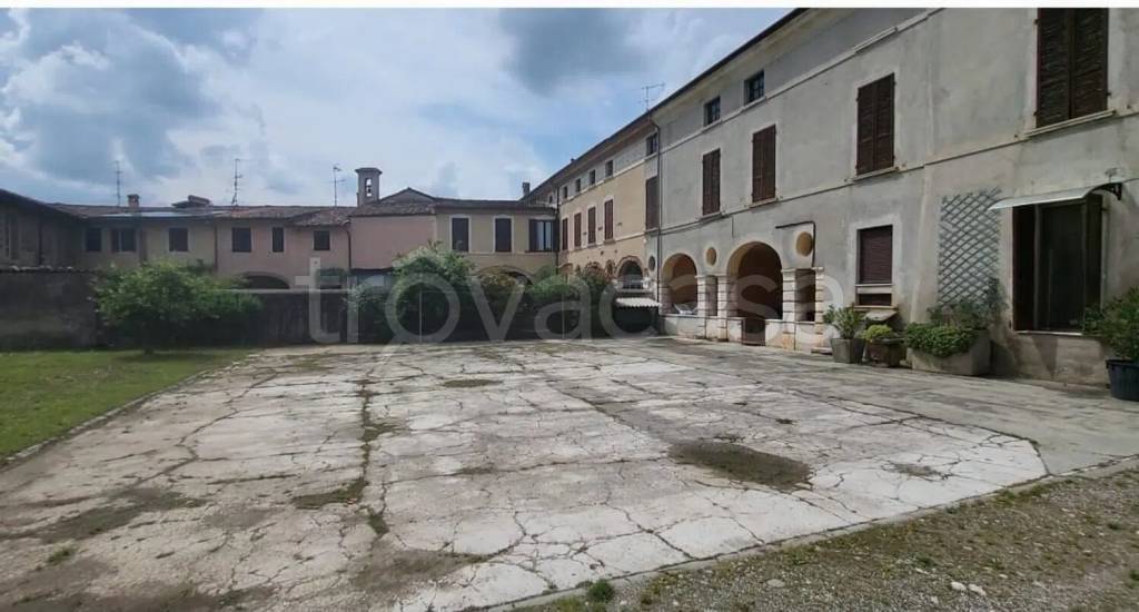 casa indipendente in vendita a Bedizzole in zona Monteroseo