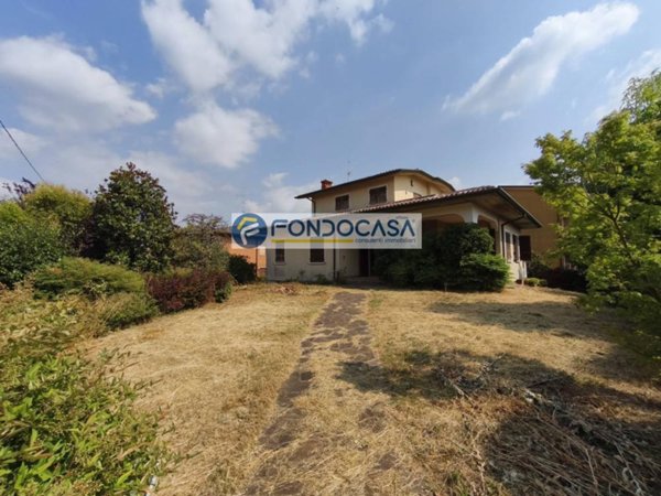 casa indipendente in vendita a Bedizzole in zona San Vito