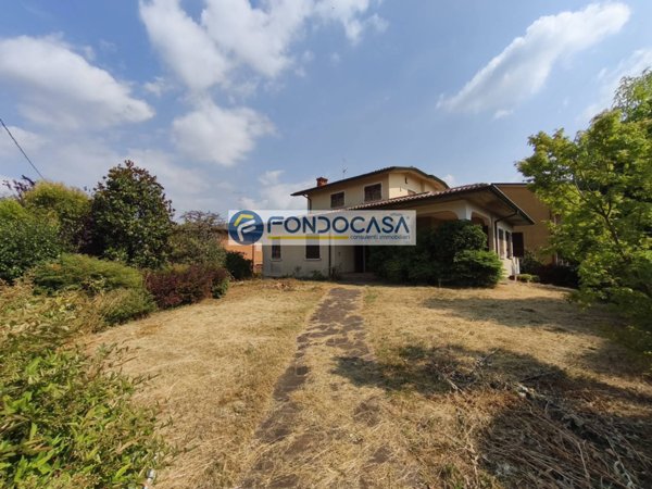 casa indipendente in vendita a Bedizzole in zona San Vito
