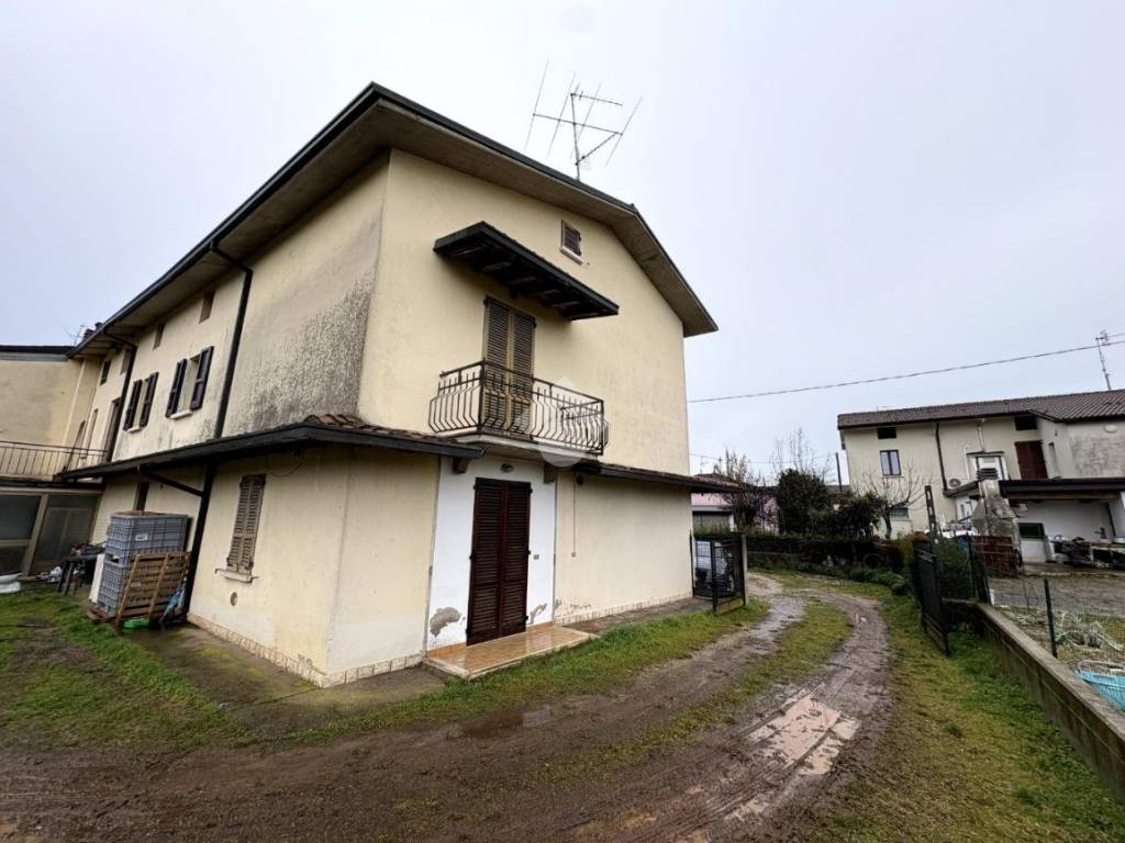 casa indipendente in vendita a Bedizzole