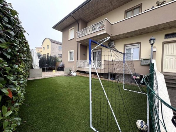 appartamento in vendita a Bedizzole in zona Piazza