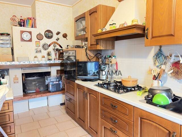 casa indipendente in vendita a Bedizzole in zona Piazza