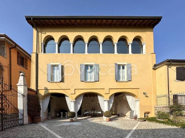 casa indipendente in vendita a Bedizzole in zona Piazza