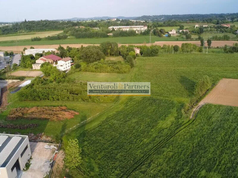 terreno agricolo in vendita a Bedizzole in zona Piazza