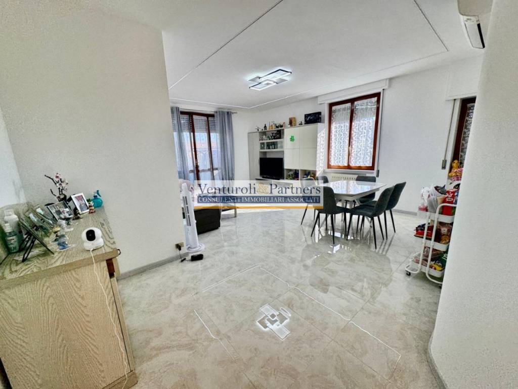 appartamento in vendita a Bedizzole in zona Piazza