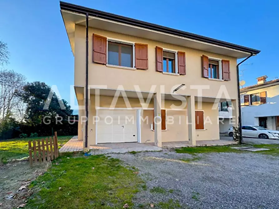 casa indipendente in vendita a Bedizzole in zona Salago