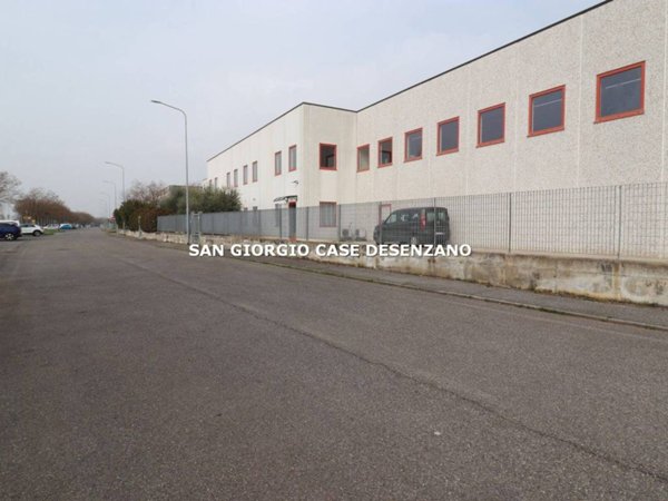 locale commerciale in vendita a Bedizzole