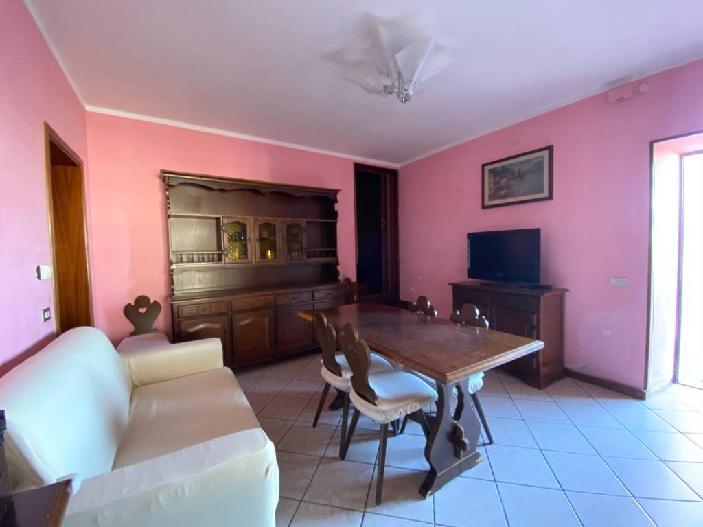 casa indipendente in vendita a Bedizzole in zona Piazza