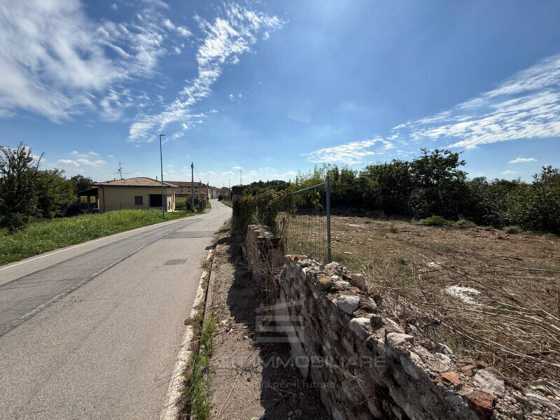 terreno agricolo in vendita a Bedizzole in zona Monteroseo