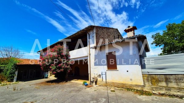 casa indipendente in vendita a Bedizzole in zona San Vito