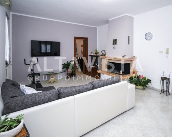 appartamento in vendita a Bedizzole in zona Piazza