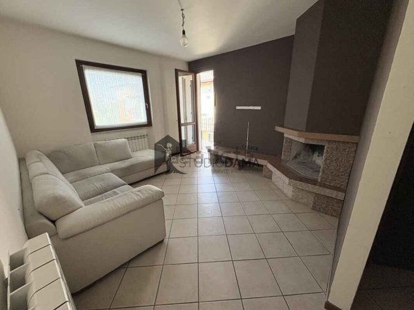 appartamento in vendita a Bedizzole in zona Sedesina