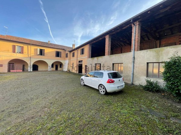 casa indipendente in vendita a Bedizzole in zona Sedesina