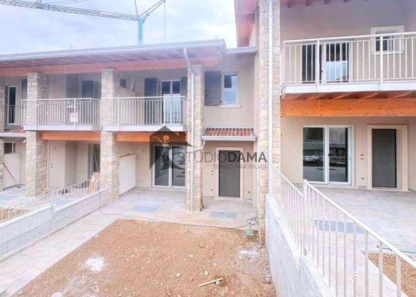 casa indipendente in vendita a Bedizzole in zona San Tommaso