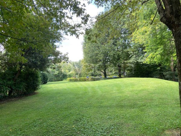 appartamento in vendita a Bedizzole in zona Pontenove