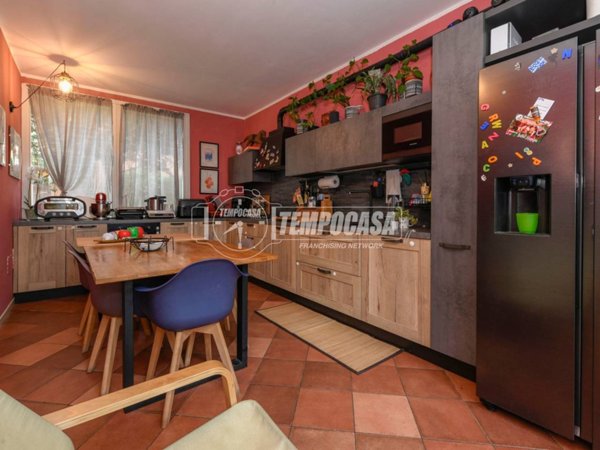 appartamento in vendita a Bedizzole in zona San Vito